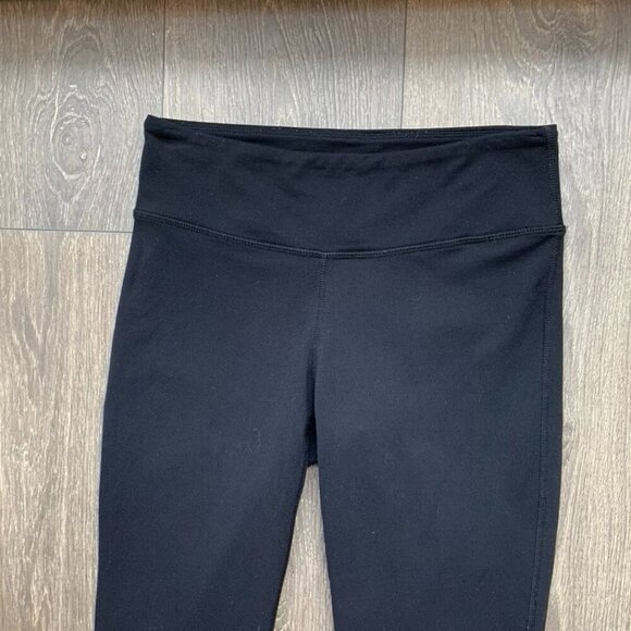 Aritzia TNA Atmosphere 7/8 Leggings Spandex mid rise Skinny leg ankle Black XS - Picture 10 of 16